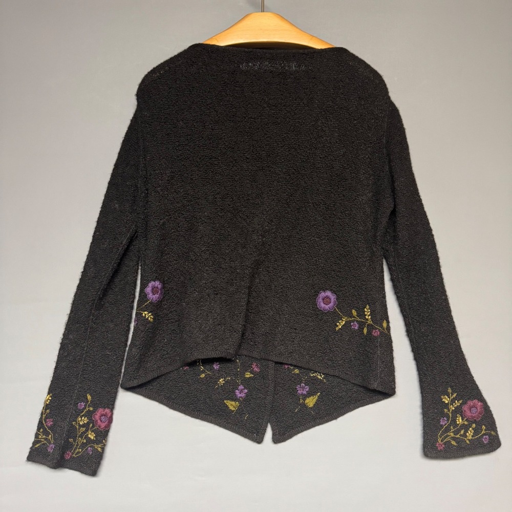 La Vicunita 100% Baby Alpaca Floral Embroidered Cardigan Sweater Small Peru - Picture 2 of 6
